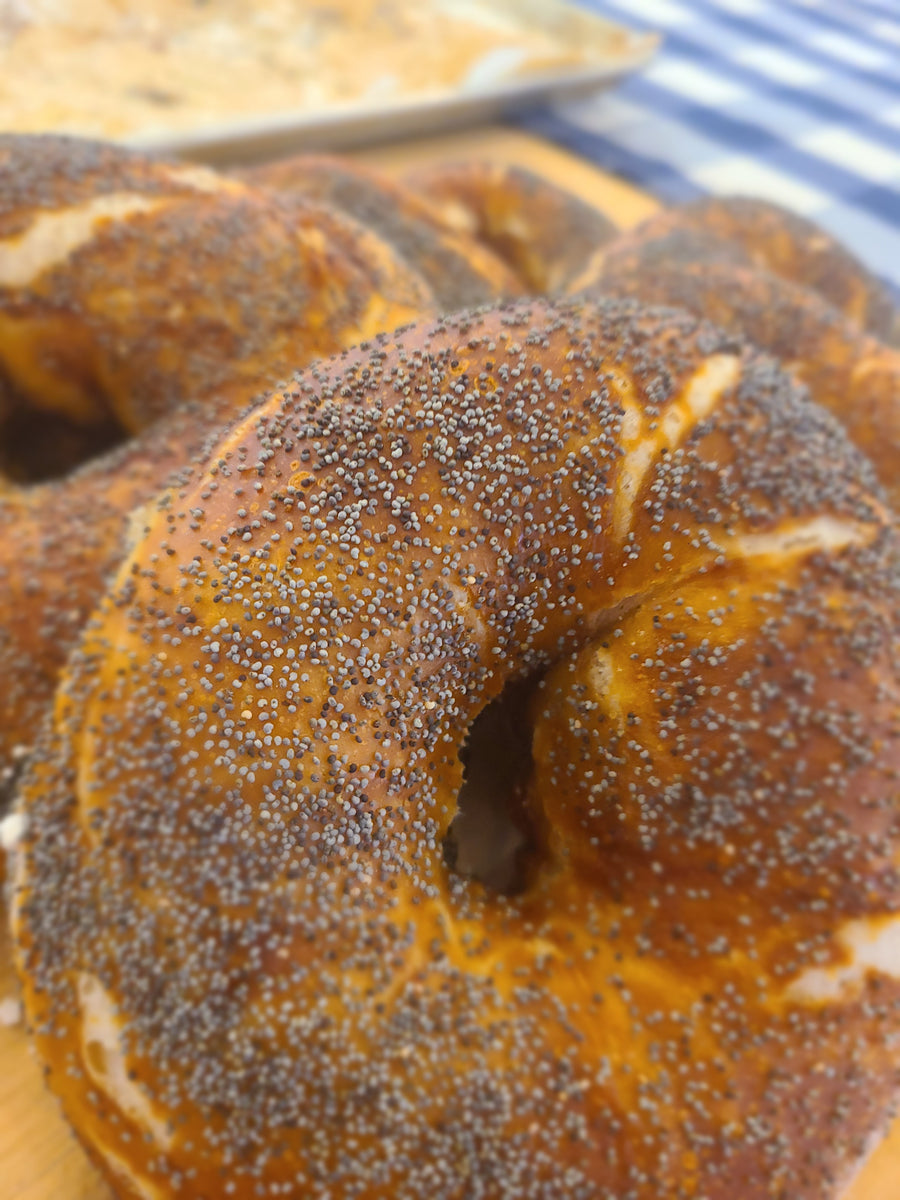 Poppyseed Bagels (3 pack)